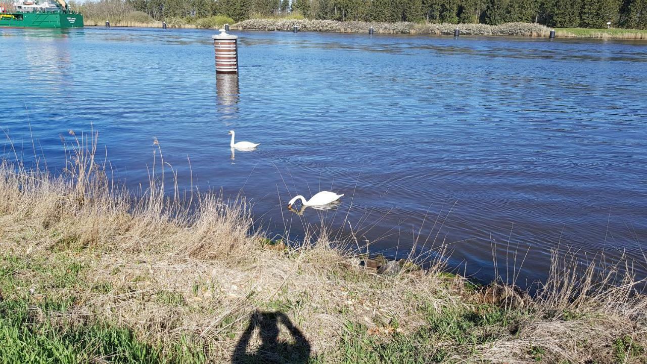 Mit Wunderschoenem Blick Auf Den Nord-ostsee-kanal Apartment *